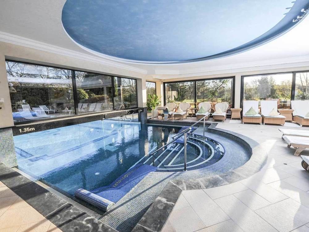 מיידנהד Fredrick'S Hotel Restaurant Spa מראה חיצוני תמונה